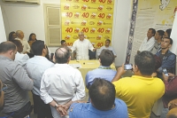 No primeiro ato público como presidente estadual do PSB, Odorico Monteiro reuniu filiados em entrevista coletiva na manhã de ontem