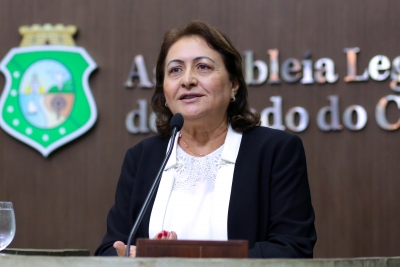 Deputada Mirian Sobreira