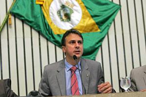 Deputado estadual Camilo Santana assumiu a secretaria de Desenvolvimento Agrário em 2007 e em 2011 foi para a secretaria das Cidades