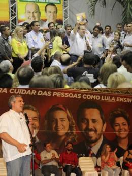 Roberto Cláudio apresentou programa na quinta-feira; Ministro da Saúde no lançamento do programa de Elmano