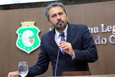 Deputado Elmano Freitas