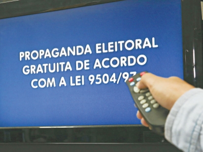 Ontem, Francisco Gonzaga (PSTU) e João Alfredo (PSOL) não tiveram programas veiculados no primeiro bloco de propaganda na TV, às 13h 