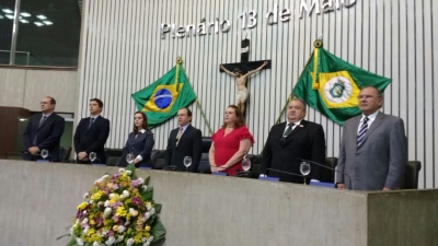 AL comemora 40 anos do Sindialimentos e 30 anos do Sindquímica em solenidade