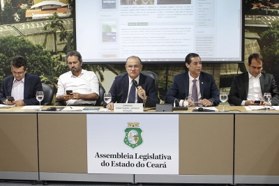 CCJR aprova três projetos do Poder Executivo e 11 de parlamentares