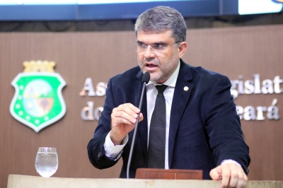 Deputado Leonardo Pinheiro