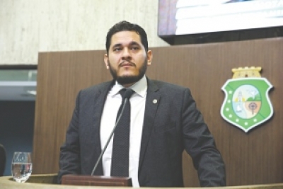 Deputado Audic Mota quer que cada parlamentar da bancada federal cearense destine recursos de suas emendas para a área da Segurança ( FOTO: JOSÉ LEOMAR )