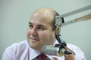 Pres. Roberto Cláudio na rádio