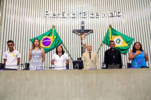 Sessão solene para celebrar os 100 anos da Escola Padre Saraiva Leão