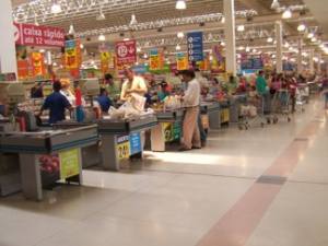 AL debate rotatividade de mão de obra nos supermercados 