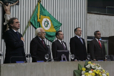 Solenidade foi realizada no Plenário 13 de Maio