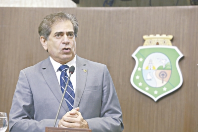 Discurso de Zezinho Albuquerque, de quase uma hora, foi o segundo desde que a Assembleia voltou aos trabalhos em 2017, em fevereiro último