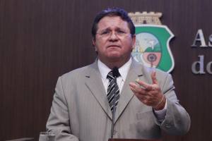 Dep. Roberto Mesquita (PV)