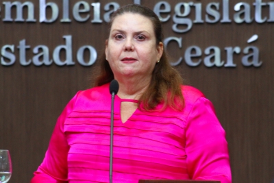 Deputada Fernanda Pessoa