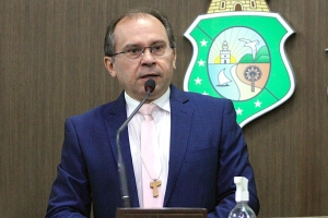 Deputado Carlos Matos (União)