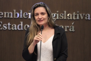 Deputada Augusta Brito 