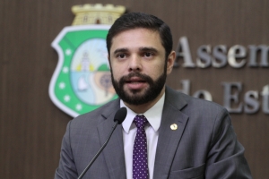 Júlio César Filho esclarece ações do Governo Estadual