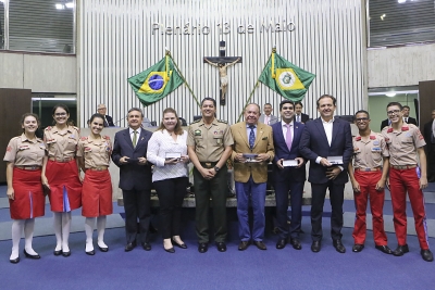 Assembleia Legislativa celebra os 100 anos do Colégio Militar de Fortaleza