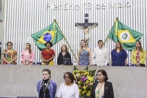 Casa da Mulher Brasileira celebra um ano de atuação em solenidade na AL