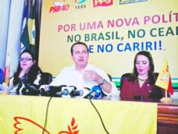 Quando esteve no Ceará pela primeira vez em campanha, Eduardo Campos tinha como candidata ao Governo do Ceará Nicole Barbosa