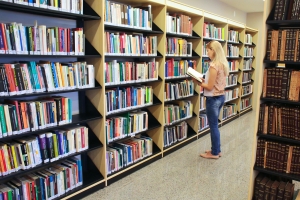 Biblioteca César Cals de Oliveira