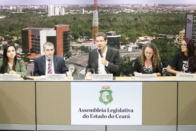 Melhorias para Centro de Convivência Antônio Justa são debatidas na AL