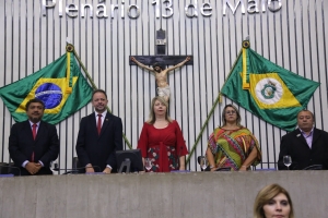 Sindicato dos Comerciários comemora 85 anos em solenidade na Assembleia