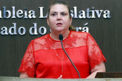 Deputada Fernanda Pessoa