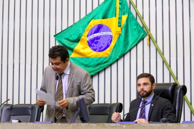 Abertura dos trabalhos da sessão plenária desta sexta-feira 