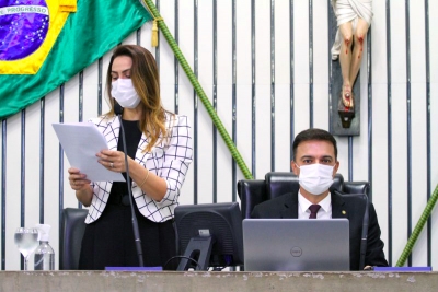 Leitura do expediente da sessão legislativa, realizada pelo sistema híbrido, desta quinta-feira