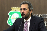 Deputado Elmano Freitas