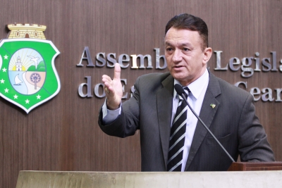 Dep. Ferreira Aragão ( PDT )