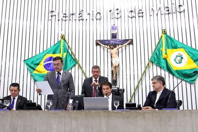 Leitura do expediente da sessão legislativa desta quarta-feira