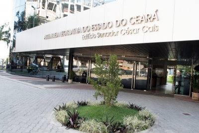 AL homenageia padre Caetano Minette e 43 anos do bairro Cristo Redentor