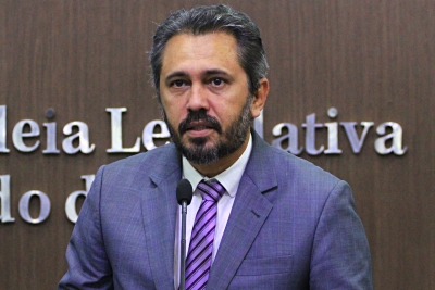 Deputado Elmano Freitas