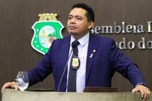 Deputado Tony Brito