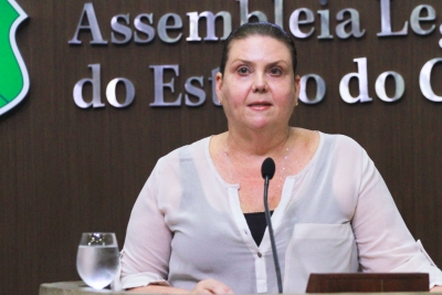 Deputada Fernanda Pessoa