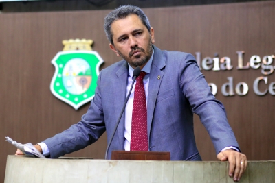Deputado Elmano Freitas