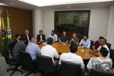 Presidente José Sarto convoca deputados para sessão extraordinária neste sábado