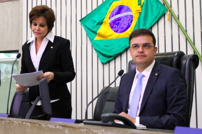 Abertura dos trabalhos da sessão plenária desta quarta-feira