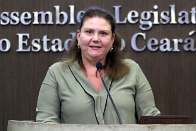 Deputada Fernanda Pessoa