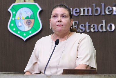 Deputada Fernanda Pessoa