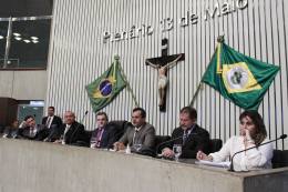 Debate sobre eleições 2012