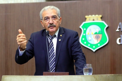 Deputado Walter Cavalcante