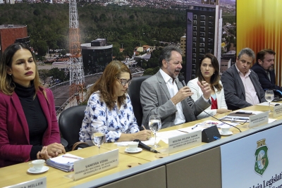 Assembleia debate criação da Política da Pessoa com Deficiência no Ceará