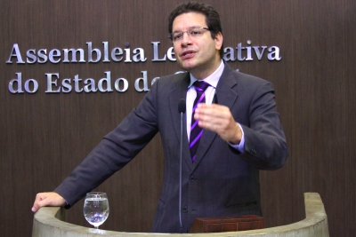 Deputado Renato Roseno