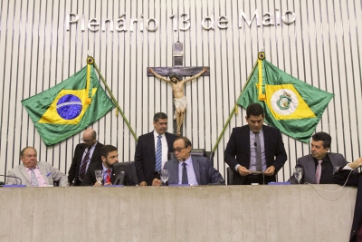 Assembleia aprova parceria entre os portos do Pecém e de Rotterdam