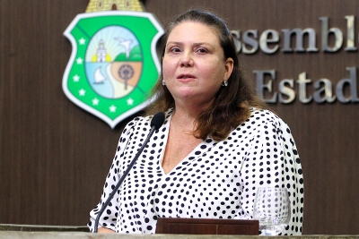 Deputada Fernanda Pessoa