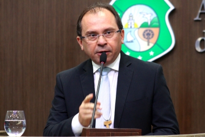 Deputado Carlos Matos