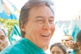 Eunício Oliveira, ontem, voltou a fazer campanha na Região do Cariri. Desde o domingo, dia 5, o candidato estava sempre na Capital