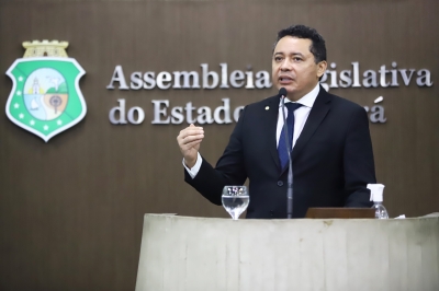 Tony Brito ressalta convocação de PMs e cobra mesmo tratamento a policias civis